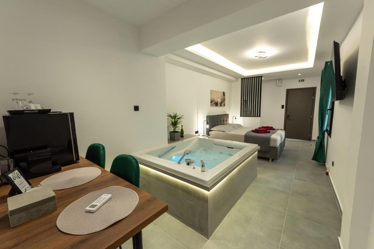Frourio Lodge Α1 Lárisza Kültér fotó